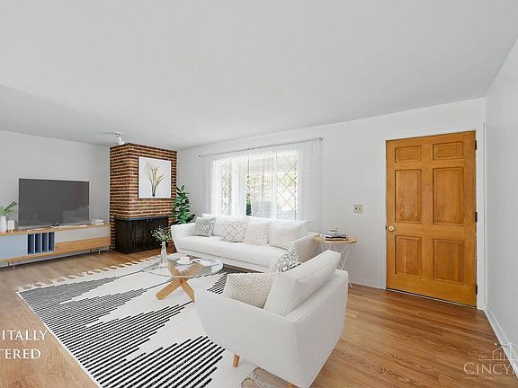 4th image of 3670 Gailynn Dr