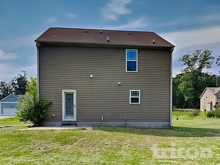 175 Crown Side Dr — Photo 16