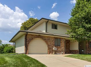 12366 Burt St #1B-D, Omaha, NE 68154