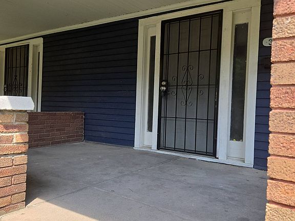 2nd image of 3667 Birchwood Ave