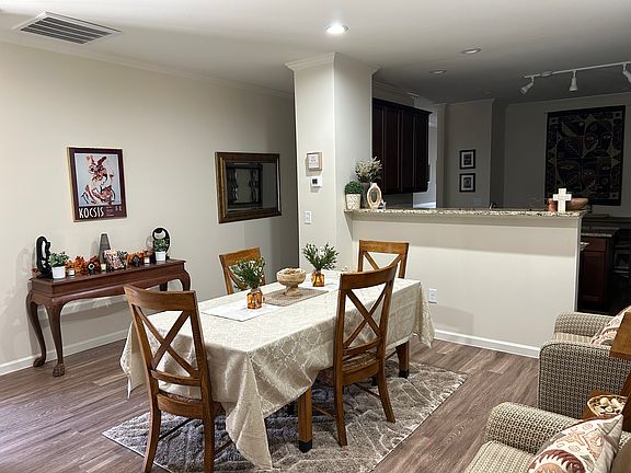 5th image of 6559 Donahue Dr