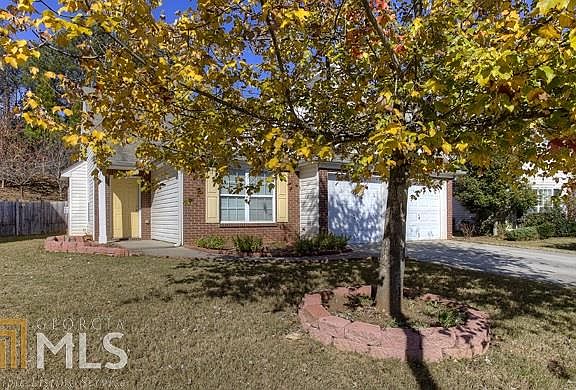3rd image of 2226 Tullamore Cir