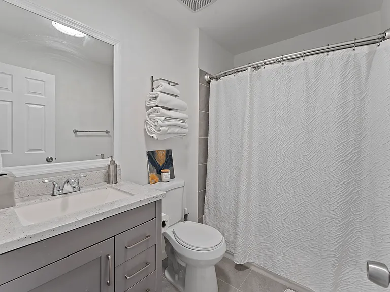142 Shore Dr — Photo 20