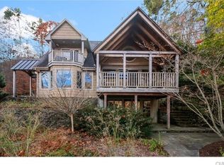 83 Algonquin Trl, Sandy Hook, CT 06482