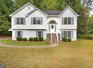 210 Christa Ln, Athens, GA 30606