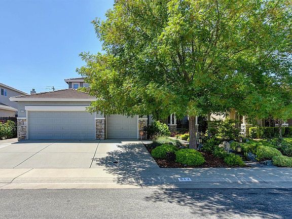 2nd image of 842 Tartan Ct