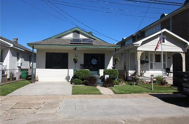 1st image of 528 Avenue B