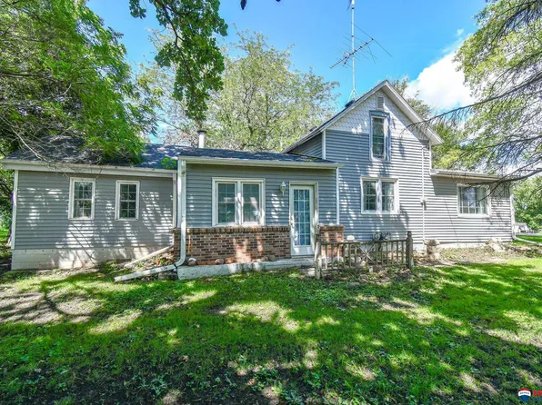 280 Birch St, Bennet, NE 68317