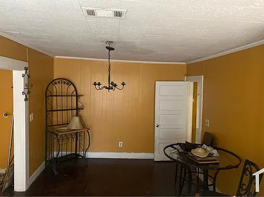 3 bed, $900 — Photo 4
