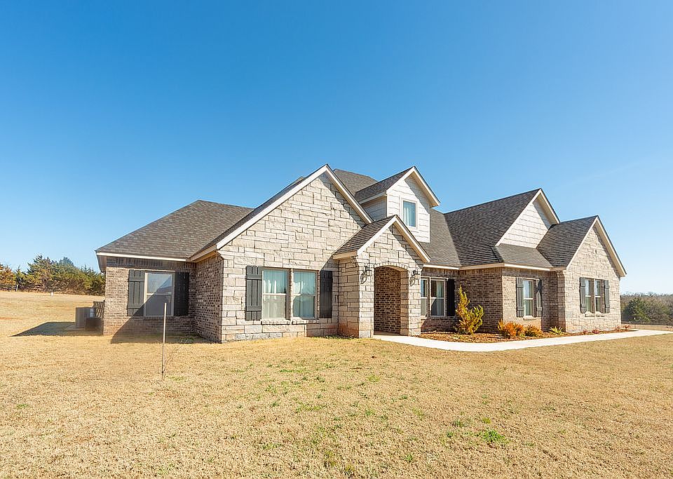 1st image of 5715 E Saddlebrook Dr