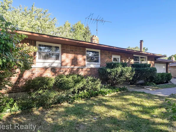 3650 Breaker St, Waterford, MI 48329