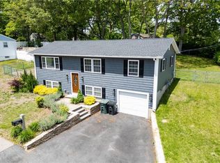 1 Grant Dr, Coventry, RI 02816
