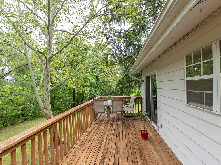 10535 Brevity Dr — Photo 33