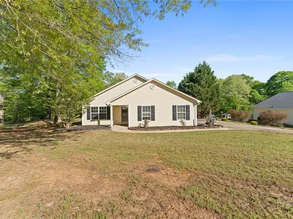 633 Fairmont Rd, Anderson, SC 29621