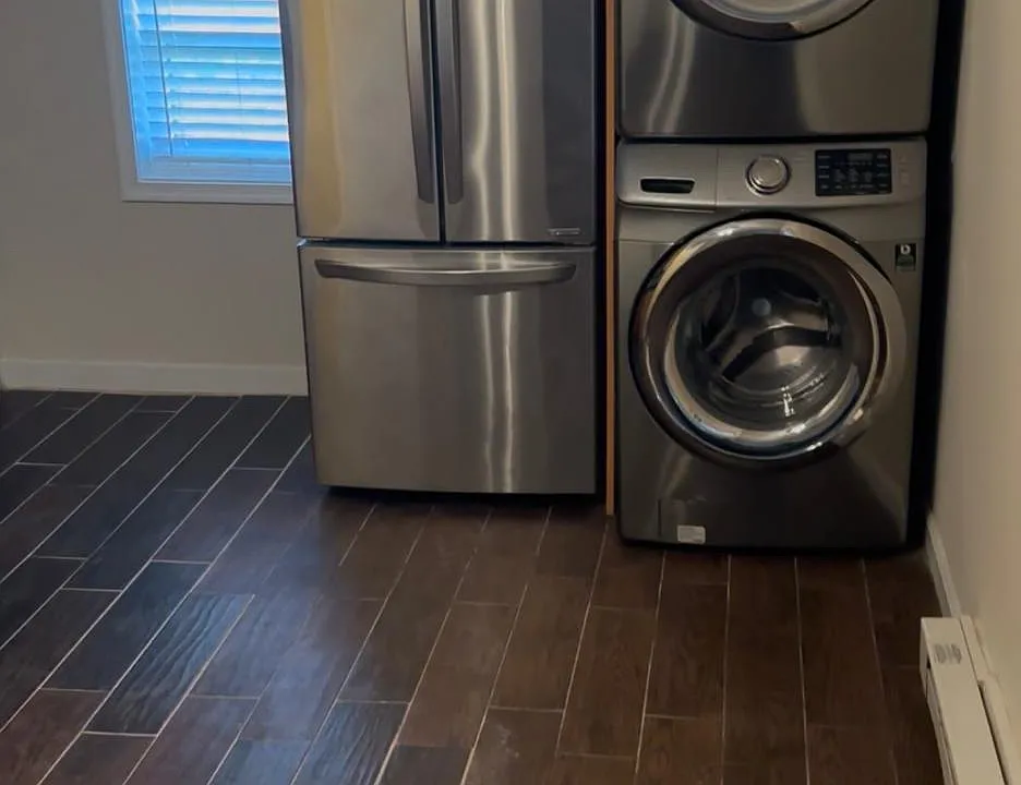169 W All Saints St #3