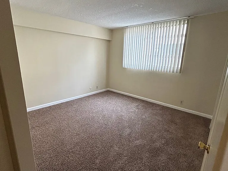 18550 Prairie St. — Photo 21
