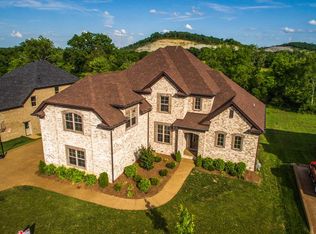 113 Pilot Knob Ln, Hendersonville, TN 37075