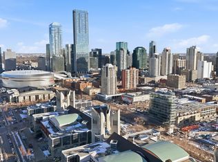 10388 105th St NW #2003, Edmonton, AB