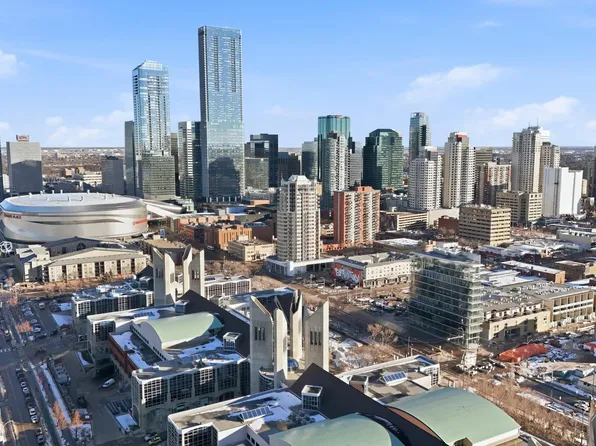 10388 105th St NW #2003, Edmonton, AB T5J 0C2