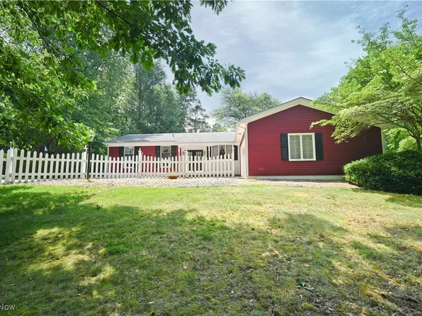 5735 Herbert Rd, Canfield, OH 44406