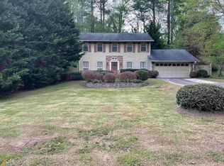 2834 Clearbrook Dr, Marietta, GA 30068