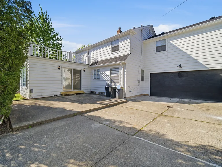 4037 Washington Blvd — Photo 5