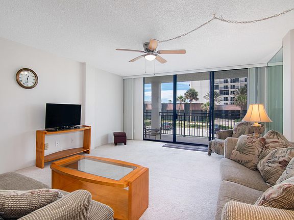 3rd image of 2100 N Atlantic Ave APT 210