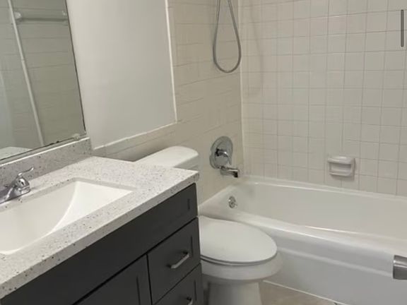 3rd image of 1250 Denning Dr #109
