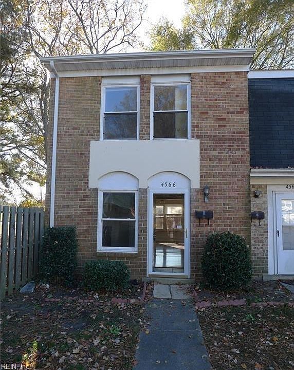 1st image of 4566 Greenwood Dr #1