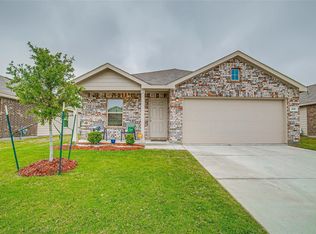 325 Blue Crow Ln, Haslet, TX 76052