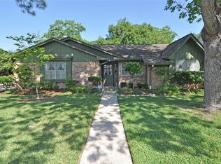 703 Seacliff Dr, Houston, TX 77062