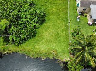 75 NW 85th St, Miami, FL 33150
