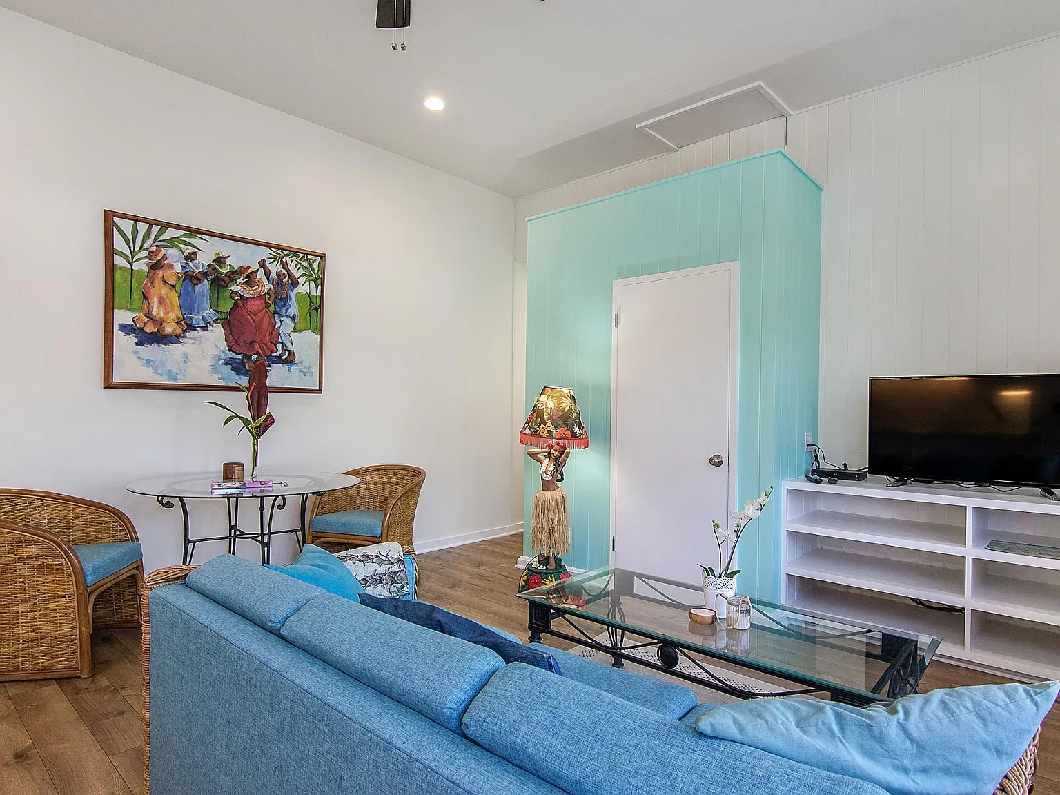 244 Awakea Rd — Photo 4