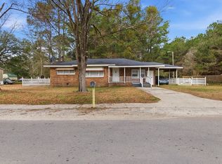 412 Jones Ave., Andrews, SC 29510