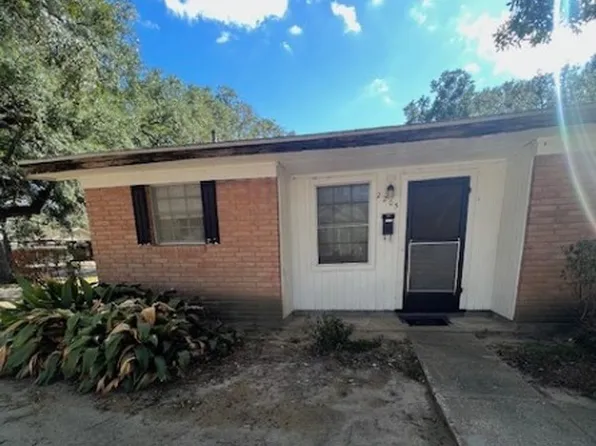 2205 Long Ave #2205, Beaumont, TX 77701
