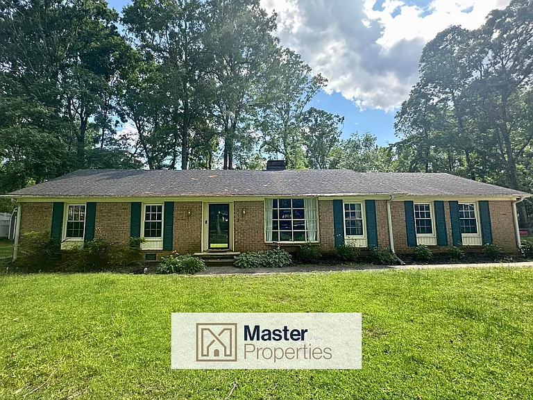 113 Cold Springs Rd — Photo 1