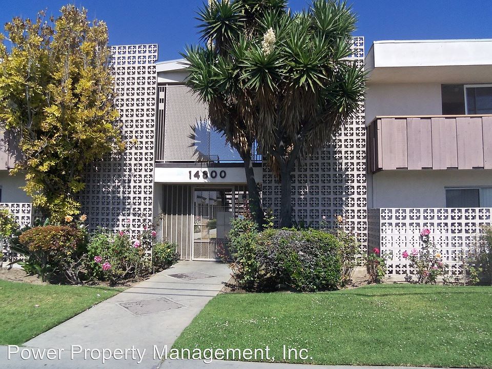 1st image of 14800 S Berendo Ave APT 15