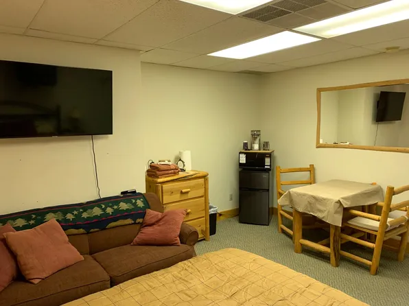 20 N Woodard Ave, Absarokee, MT 59001