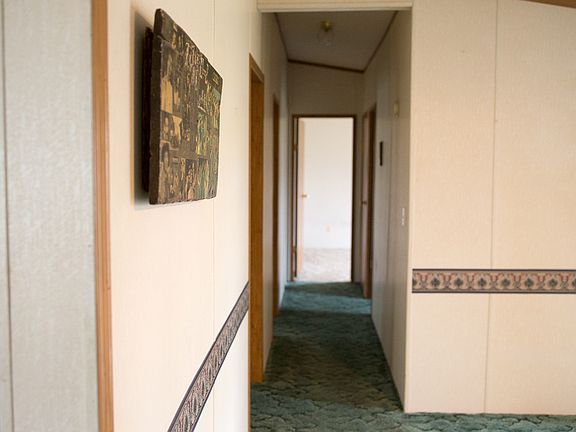 5th image of 513 E Main St
