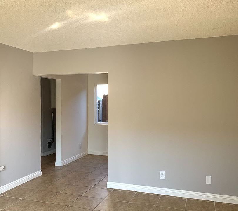 1st image of 507 Eastmont Ave APT 2