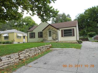 3332 Martin Ave, Omaha, NE 68112