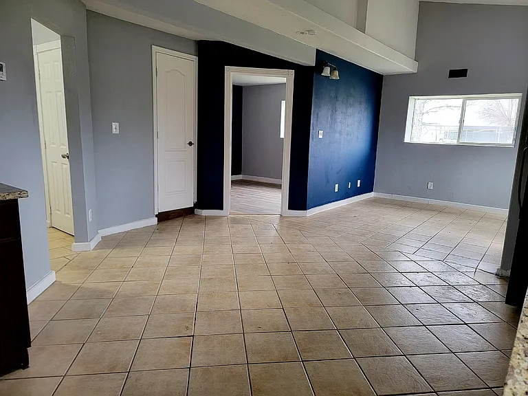 1136 W Elba Ave S #2 — Photo 7