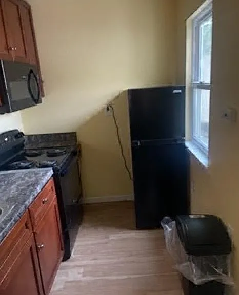 Kitchen with oven