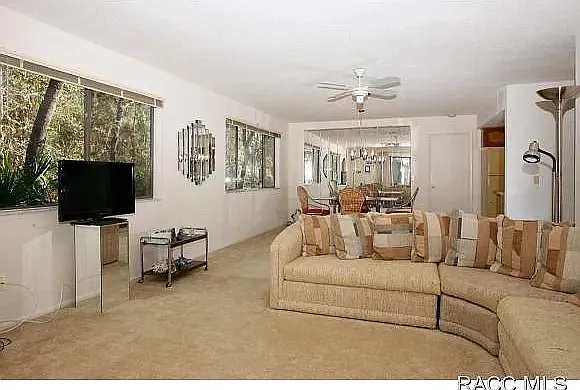 1 Moser Ct S — Photo 3