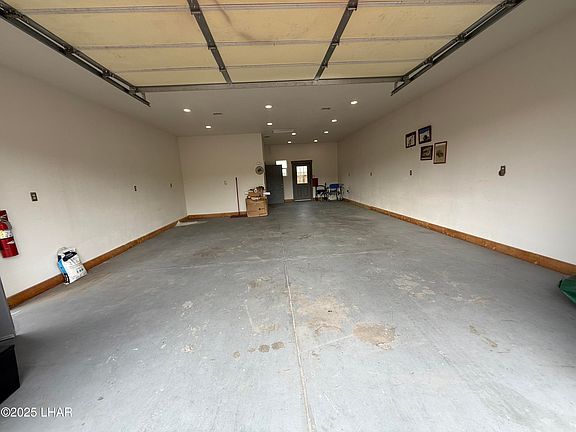 2nd image of 2601 Cielo Dr