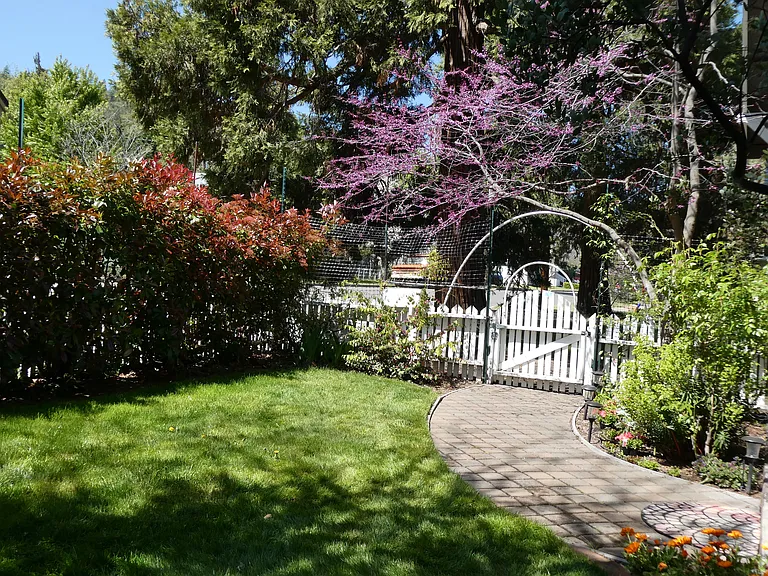 140 Central Ave — Photo 20