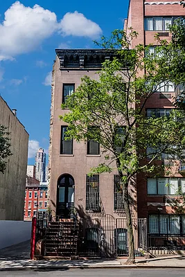 Rented by Douglas Elliman | media 13