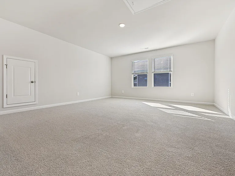 316 Karlov Rd — Photo 6