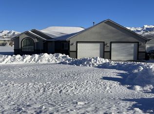 386 Flora Dr, Spring Creek, NV 89815