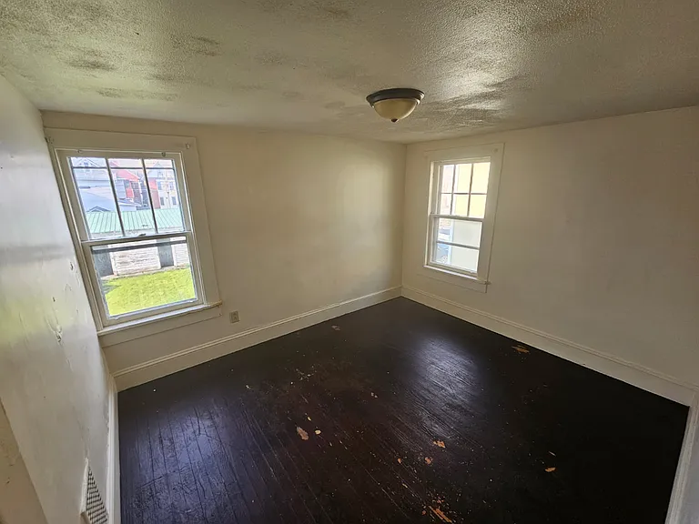29 E Bald Eagle St #29 — Photo 12